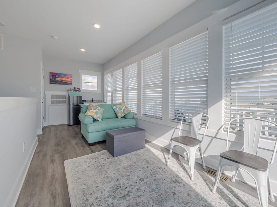 Studio (4 Bedrooms) | Property amenity