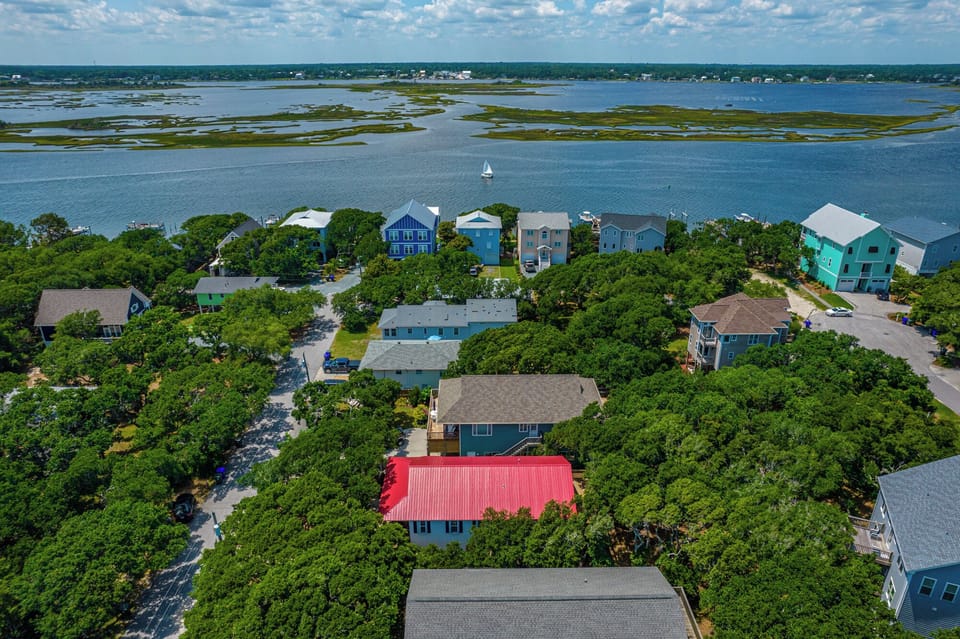 Studio (3 Bedrooms) | Property amenity