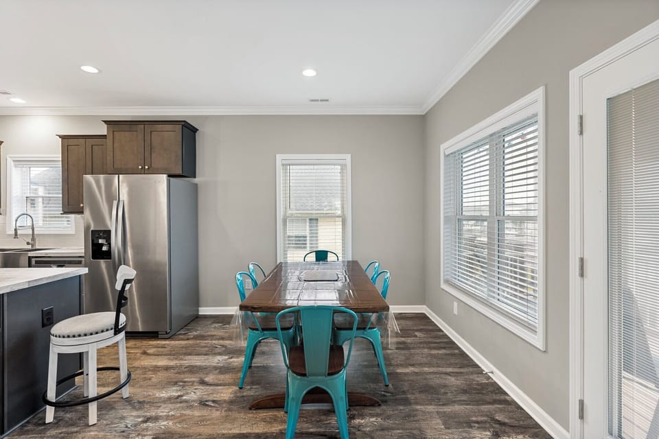 Studio (3 Bedrooms) | Property amenity