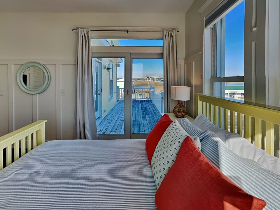 Studio (4 Bedrooms) | Property amenity