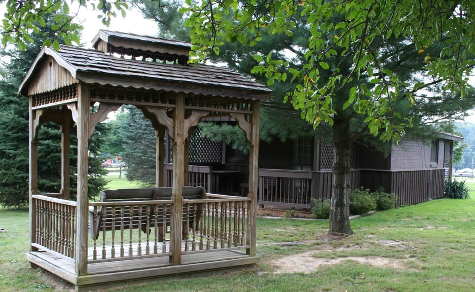 Sugar Pine Cottage Gazebo