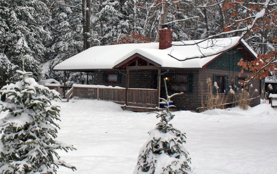 Buckeye Cabin - Snow - 12-30-12