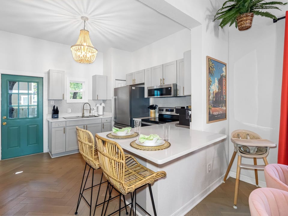 2 seats at the kitchen counter