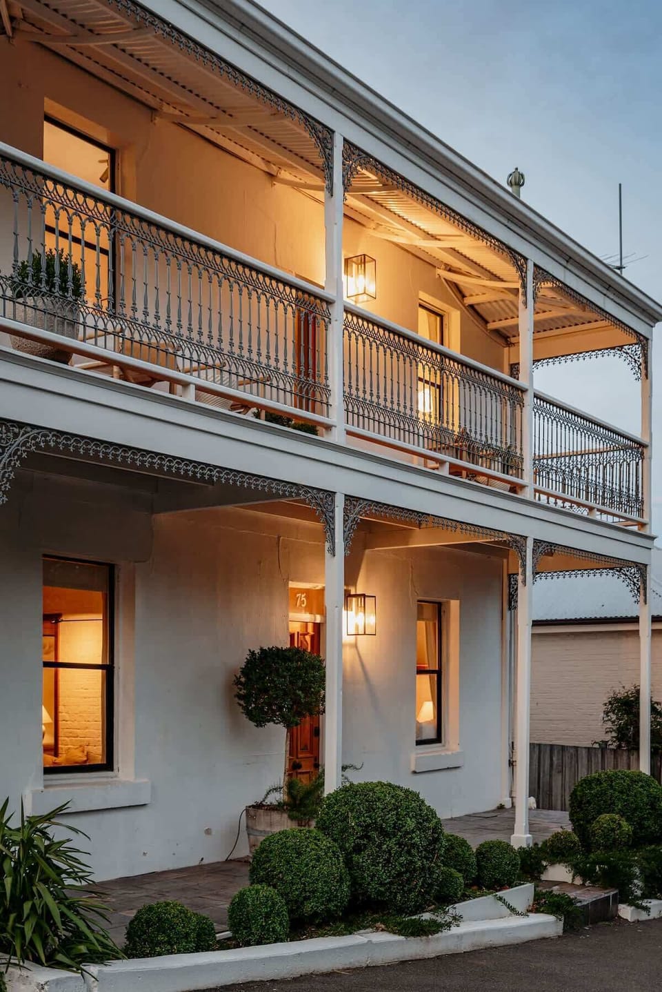 An original 1830's Georgian Residence made from sandstone and convict bricks. The large balcony is apart of our 'Top Floor' listing. 
