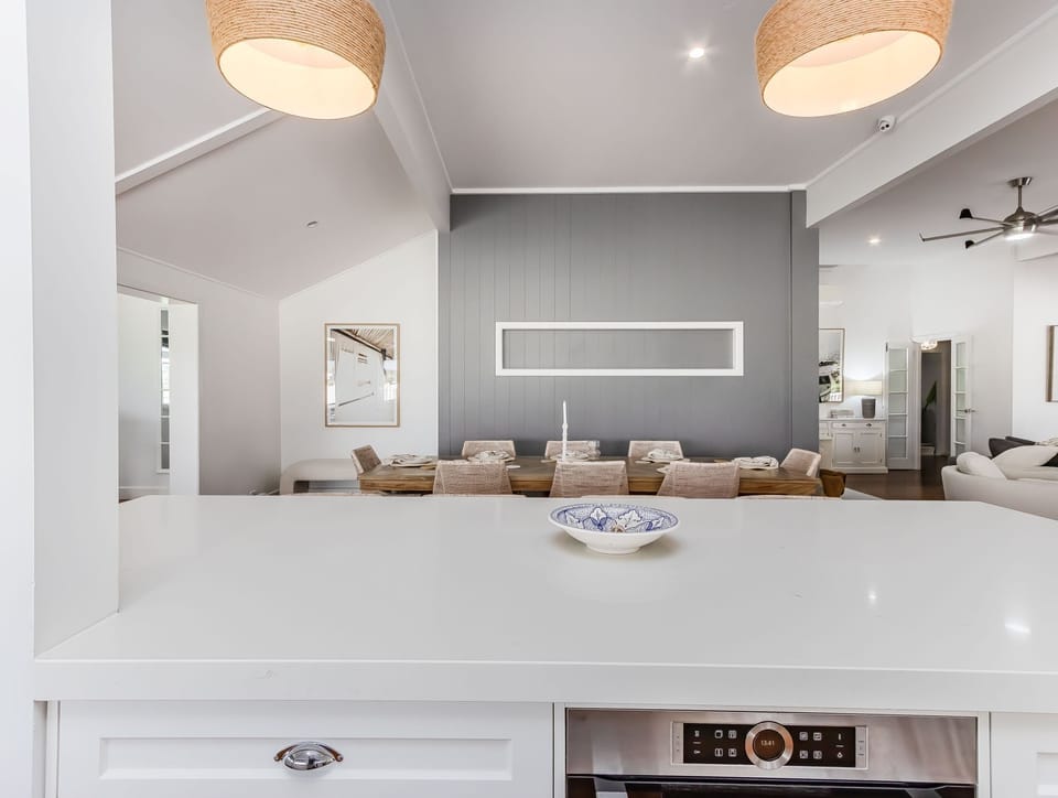 Luxury House, River View | Private kitchen | Electric kettle, toaster, blender, cleaning supplies