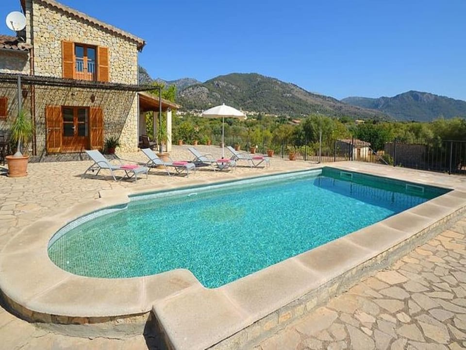 Holiday Home Swimming Pool