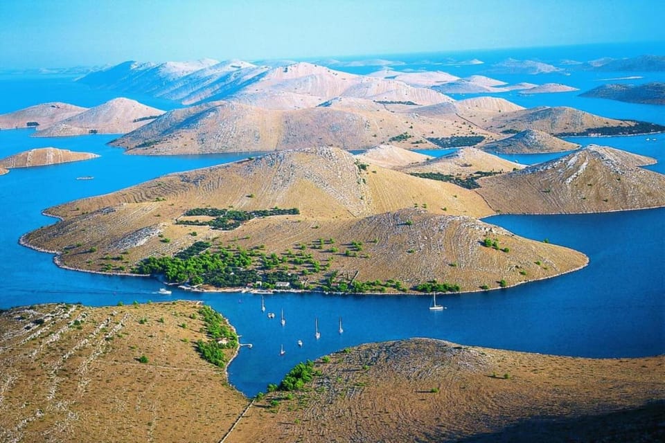 Surroundings [summer] (1-5 km)