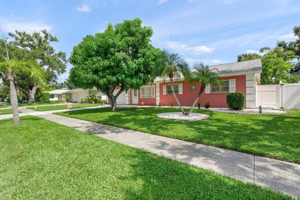 Perfect blend of comfort, style, and Florida sunshine.