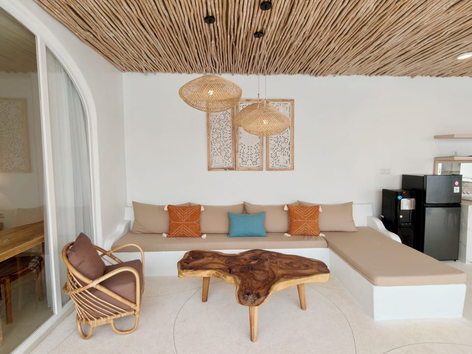 Family Villa, 2 Bedrooms, Patio, Pool View | Living area | 42-inch Smart TV with digital channels