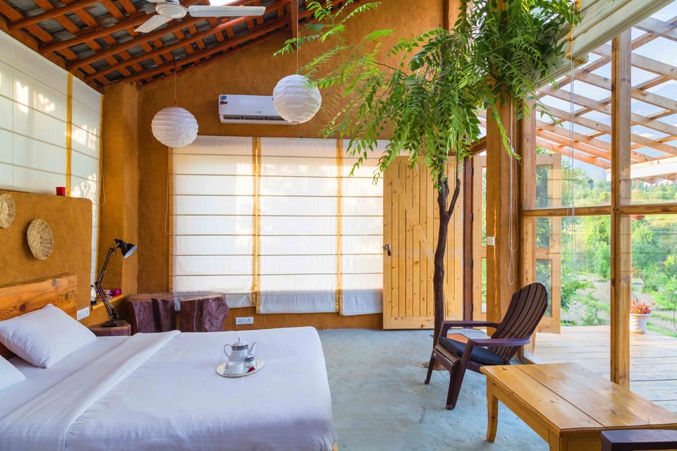 Red Cedar Cottage | Desk, laptop workspace, iron/ironing board, rollaway beds