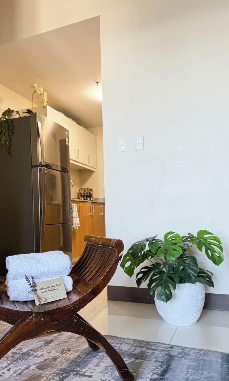 Apartment, City View | Living area | Smart TV, Netflix, streaming services