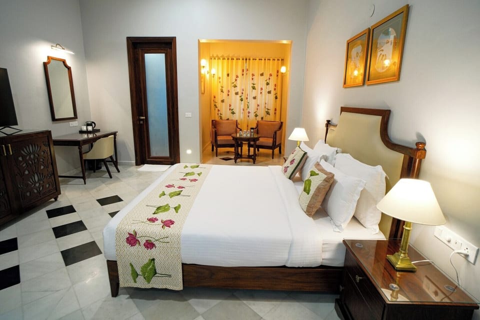 Deluxe Room, Private Bathroom, Pool View | Egyptian cotton sheets, premium bedding, desk, laptop workspace