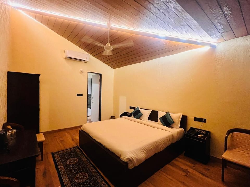 Luxury Room | Free WiFi