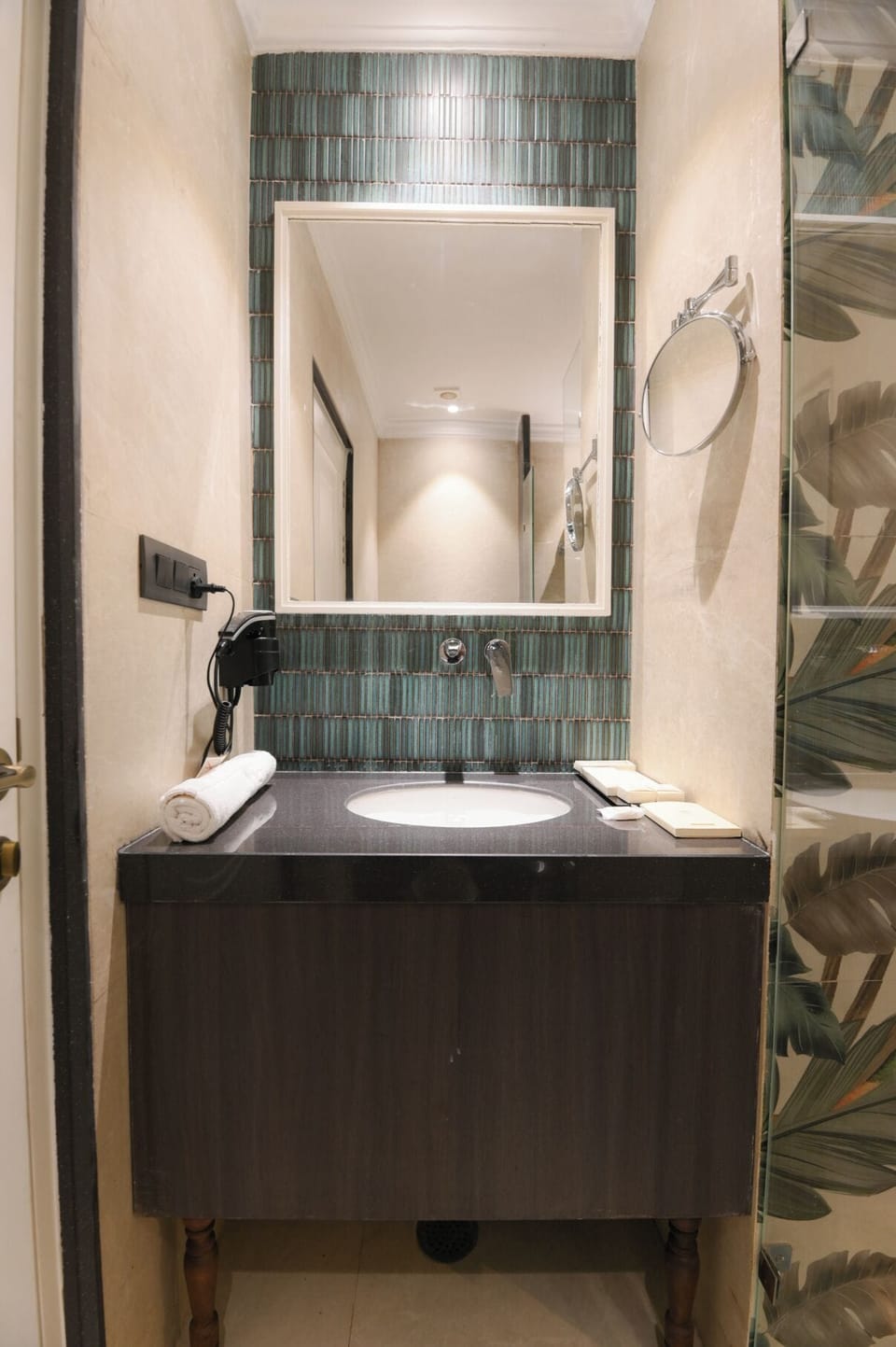 Royal Room | Bathroom | Shower