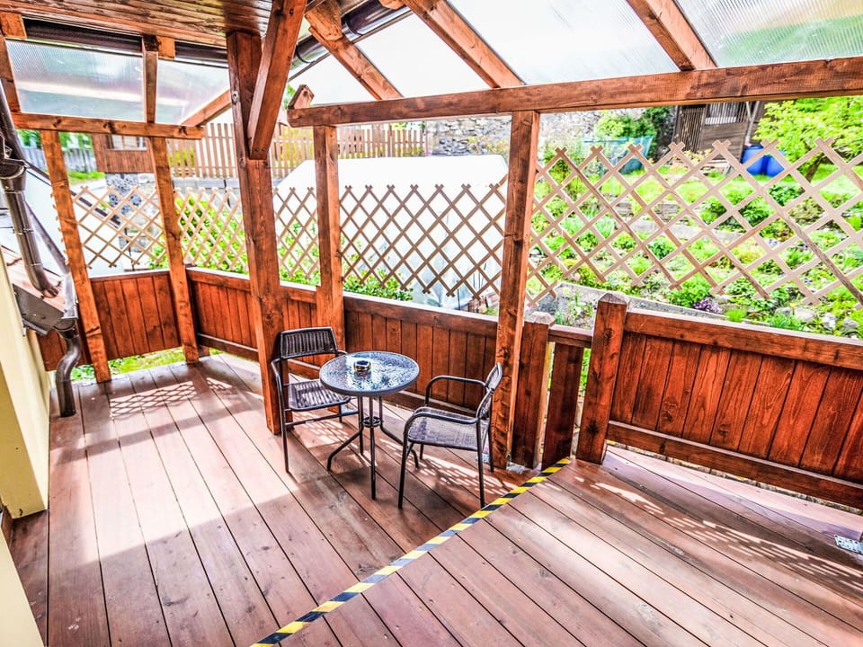 Wood, Porch, Floor, Wood Flooring, Flooring, Hardwood, Wood Stain, Deck, Handrail, Plank