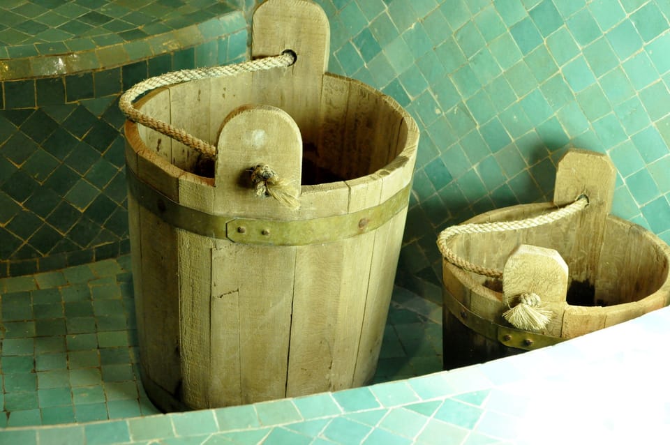 Dar 7 Louyat Riad in Fes