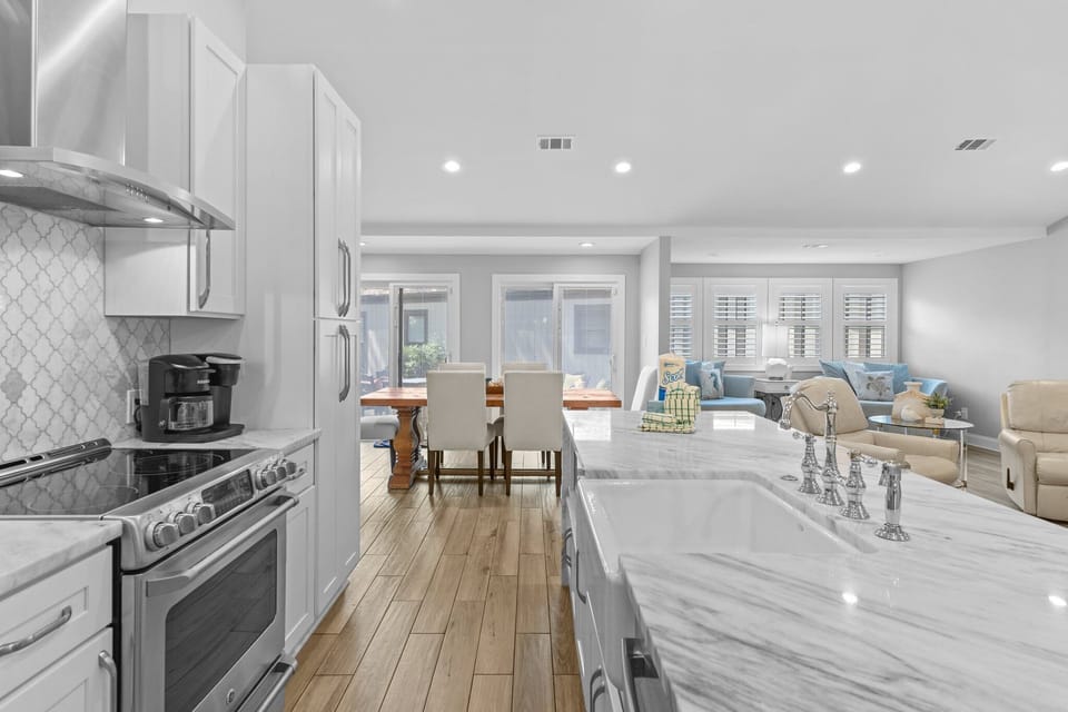 522 Augusta Village