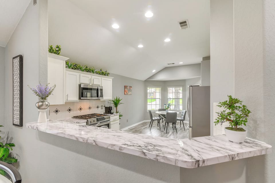 House (3 Bedrooms) | Interior