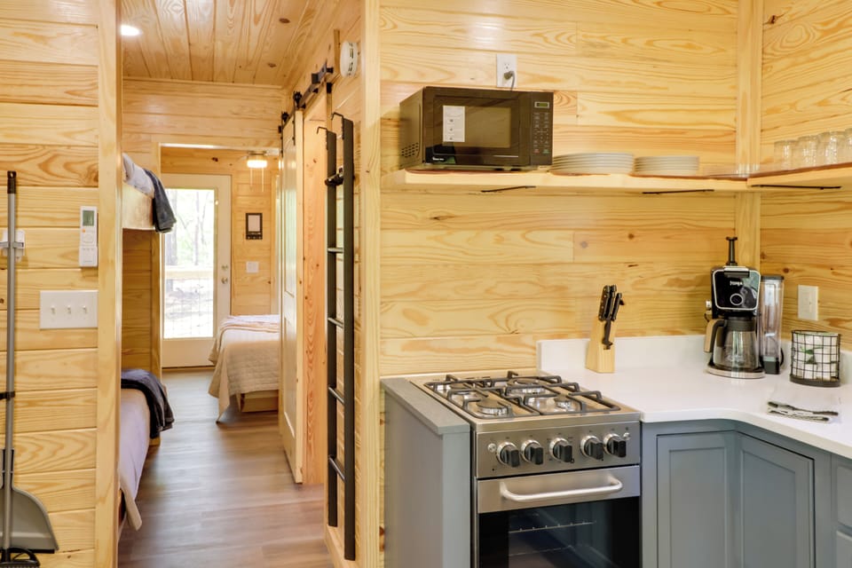 House (1 Bedroom) | Interior
