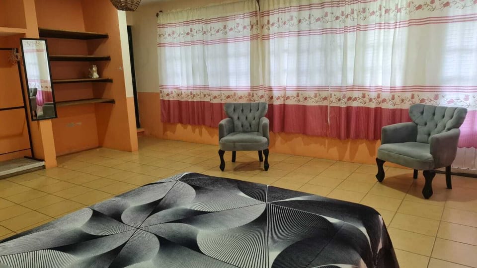 Standard Room | Desk, free WiFi, bed sheets