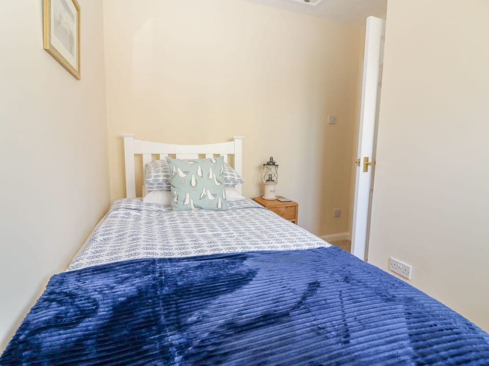 2 bedrooms, individually decorated, individually furnished, free WiFi