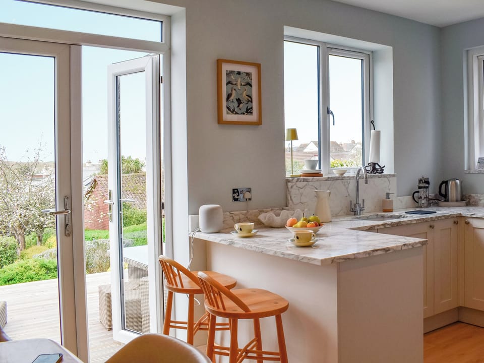 Kitchen/diner | Miramar, Cornwall
