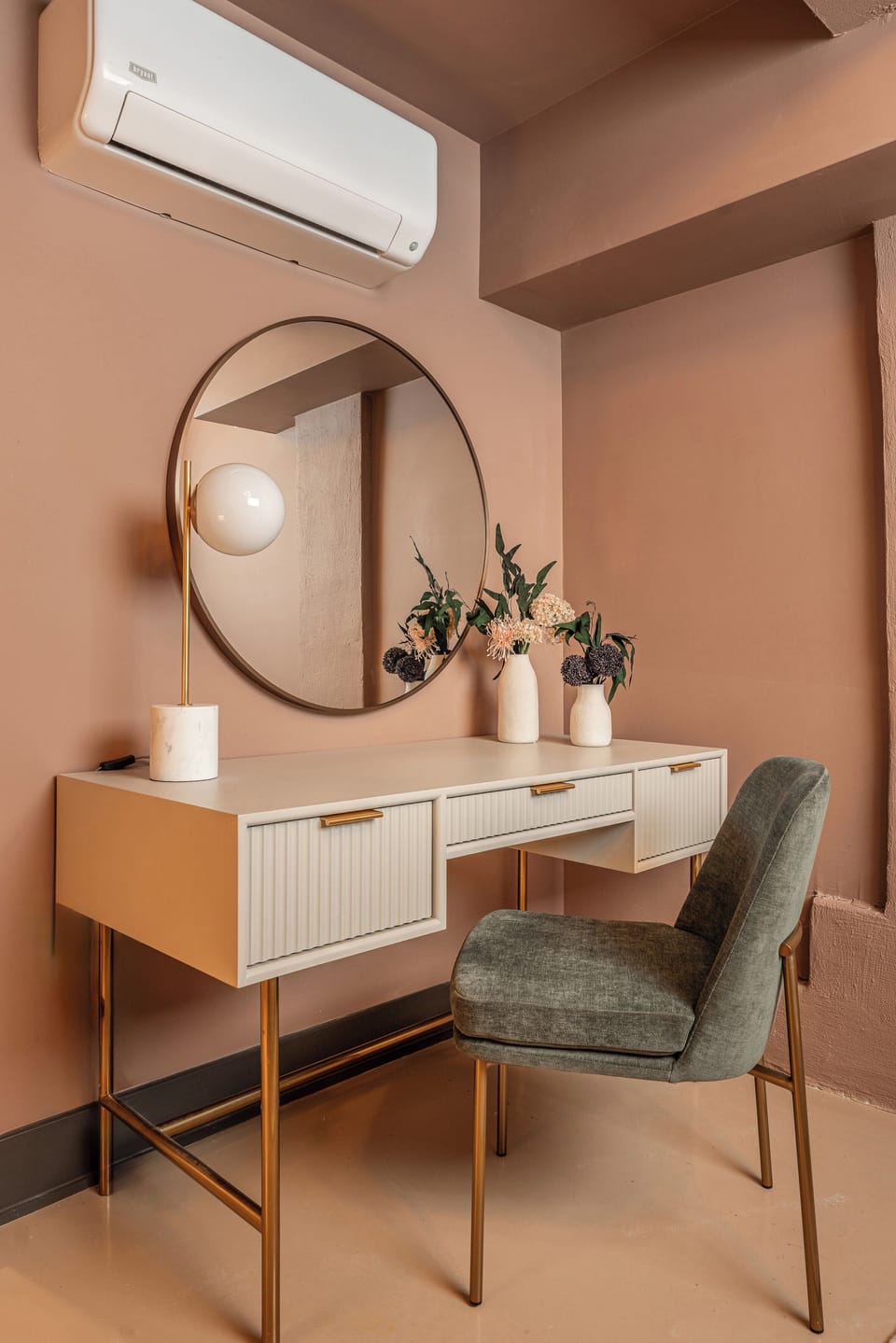 Chic, functional vanity perfect for a calm and stylish morning routine.
