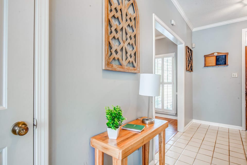 Pleasant interior decoration