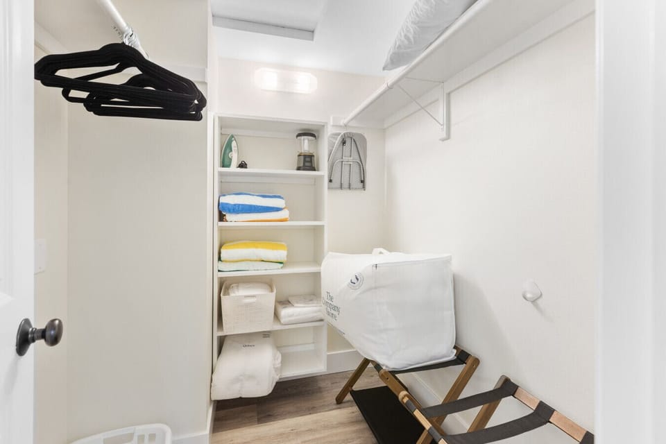 Bedroom Closet