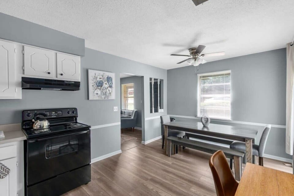 Dining room and kitchen area