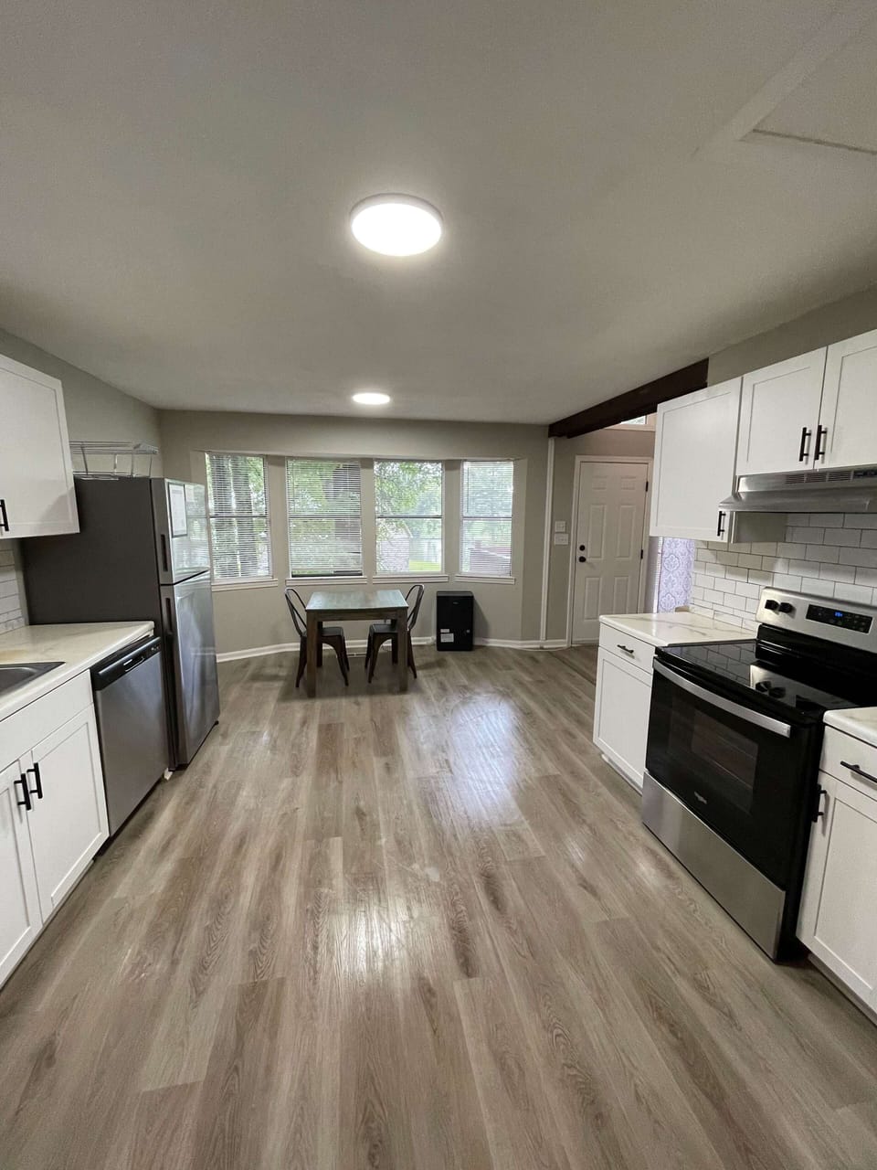 Recent photo taken by our cleaning team, ensuring you see the home how it truly is.