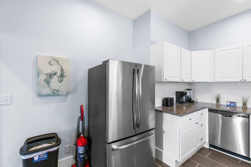 Fully-Equipped Kitchen