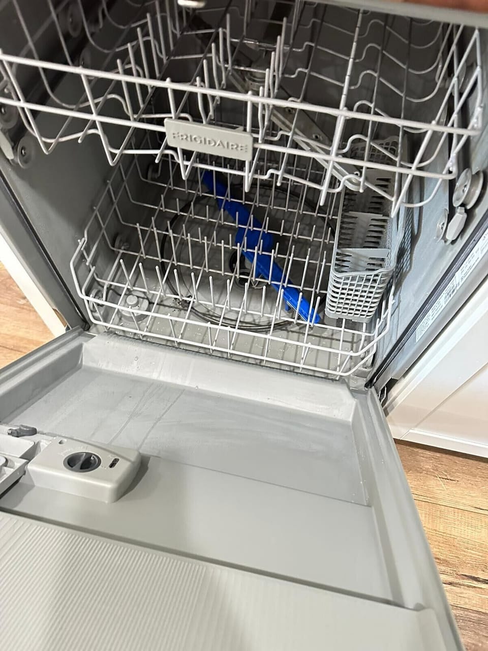 Recent photo taken by our cleaning team, ensuring you see the home how it truly is.