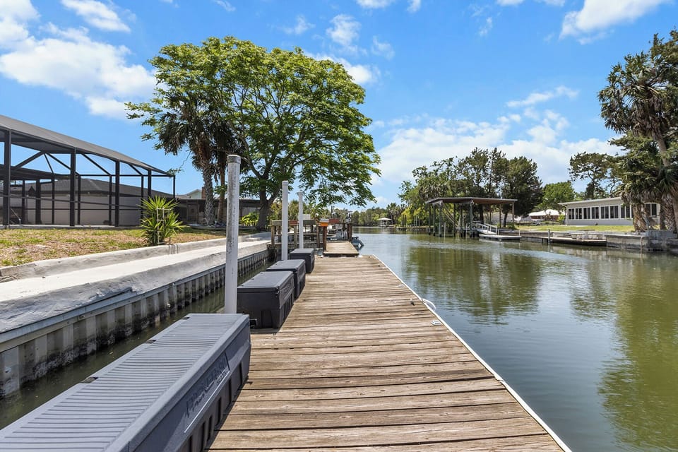 Enjoy the canal on your long boat dock