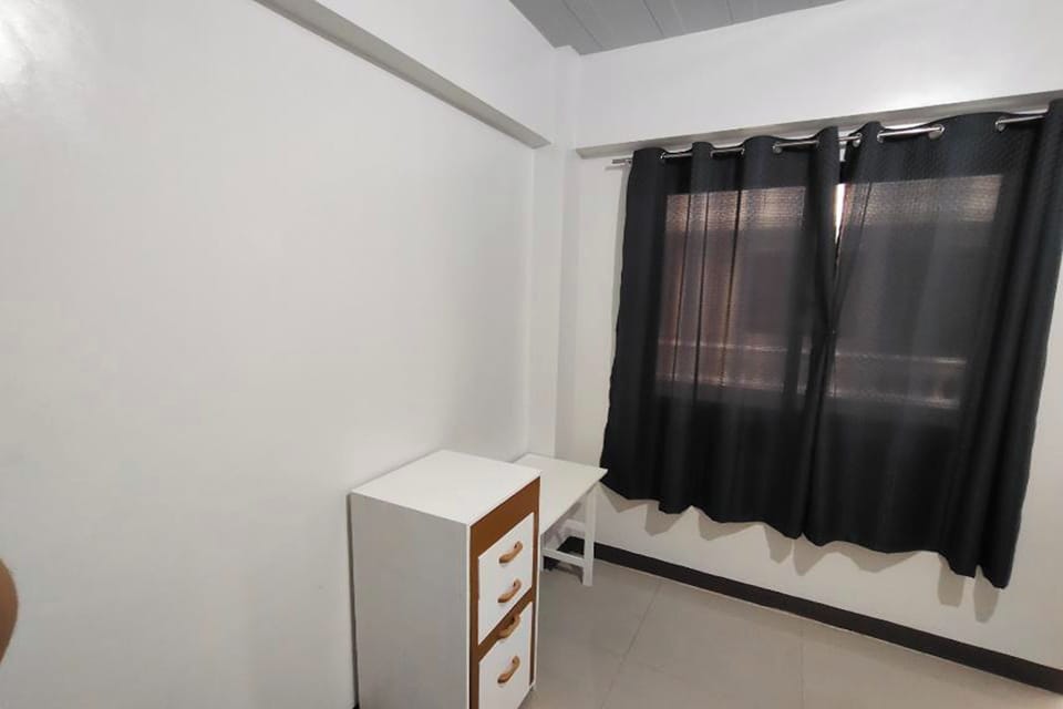 Standard Room | Iron/ironing board (on request), WiFi (free), bed sheets