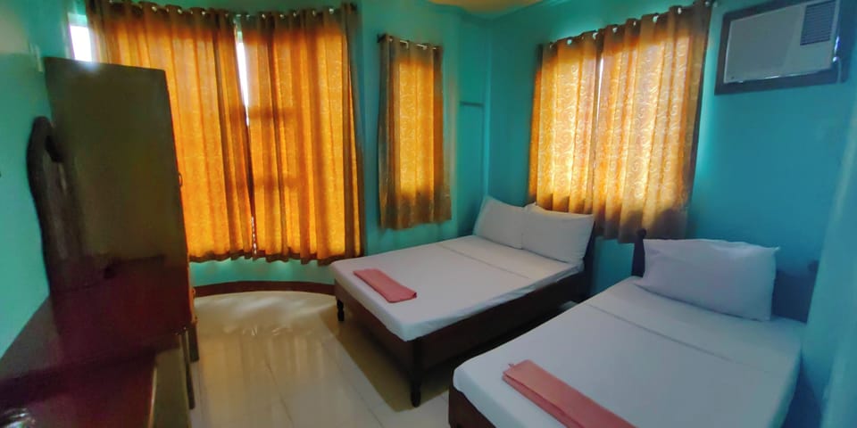 Family Suite | WiFi (free), bed sheets