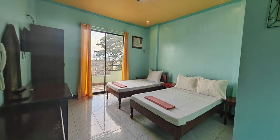 Standard Triple Room | WiFi (free), bed sheets