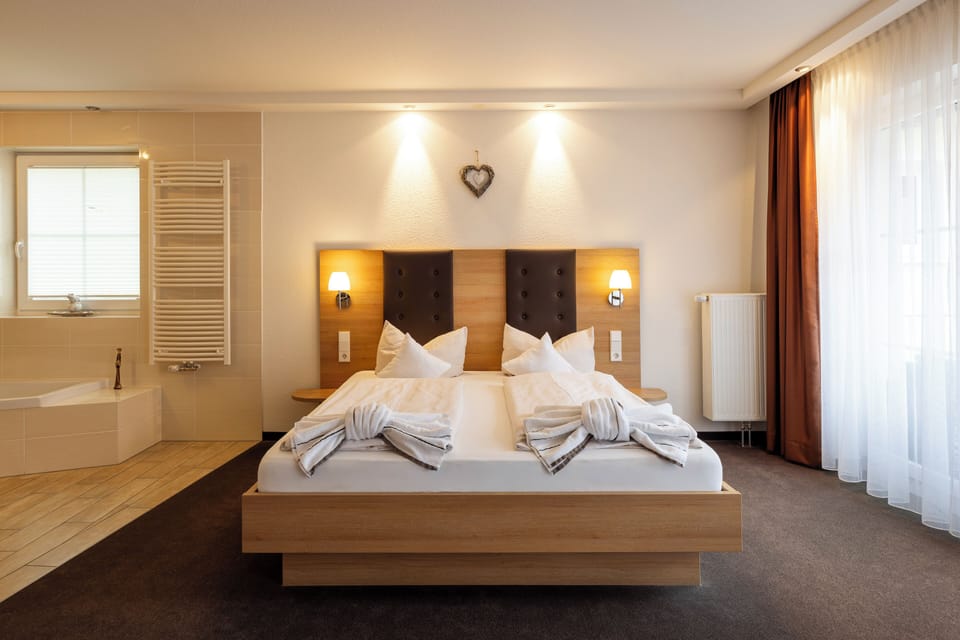 Premium bedding, in-room safe, desk, soundproofing