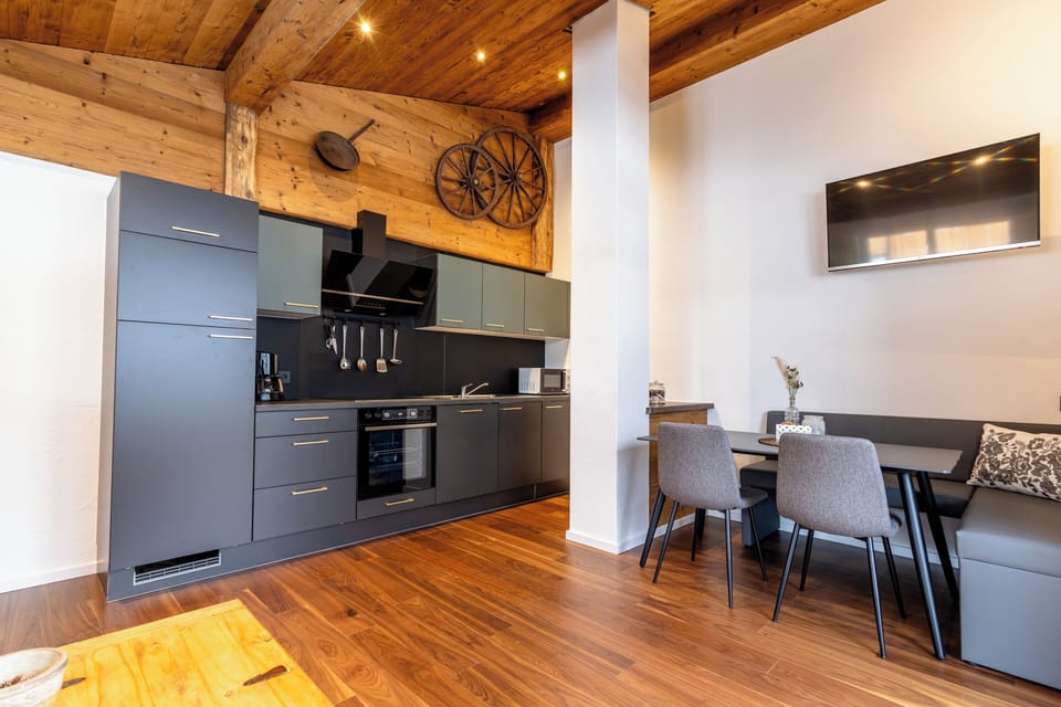 Comfort Apartment, 1 Bedroom, Balcony, Mountain View | Private kitchen | Coffee/tea maker, electric kettle, highchair