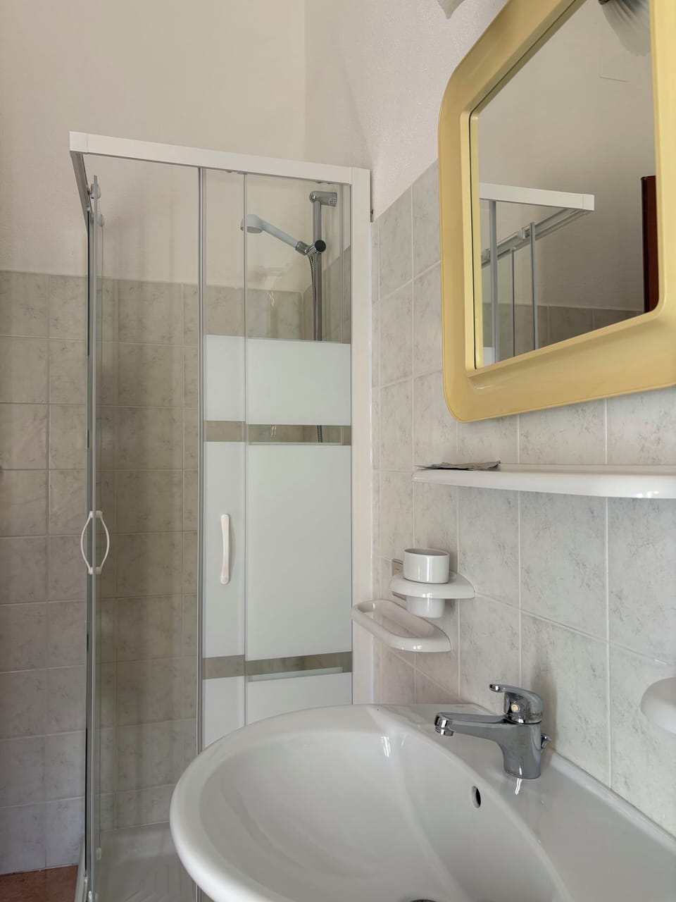 Comfort Double Room, Courtyard View | Bathroom | Bidet