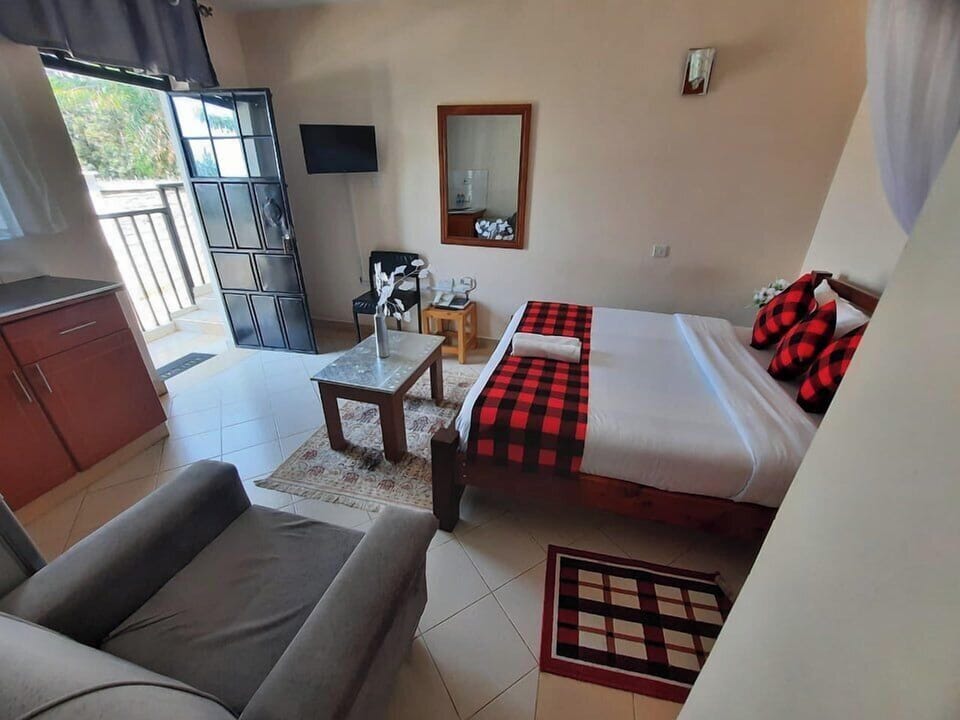 Deluxe Double Room, Garden View | Free WiFi, bed sheets