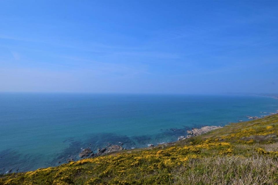 Surroundings [summer] (1-5 km)