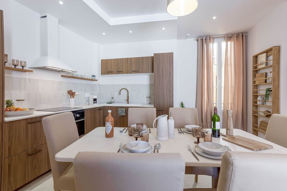 Kitchen, Living Room