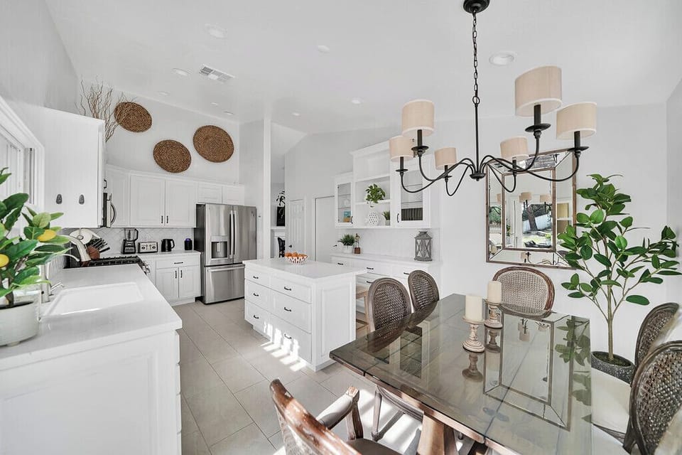 Kitchen and dining area