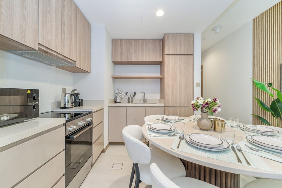 Apartment, Balcony, City View | Private kitchen | Espresso maker, electric kettle