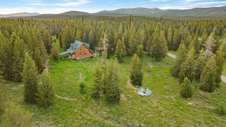 Summerwind Lodge