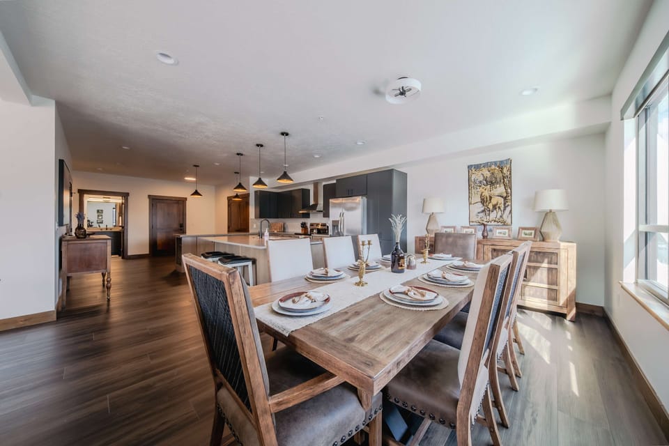 Open living, dining and kitchen space 