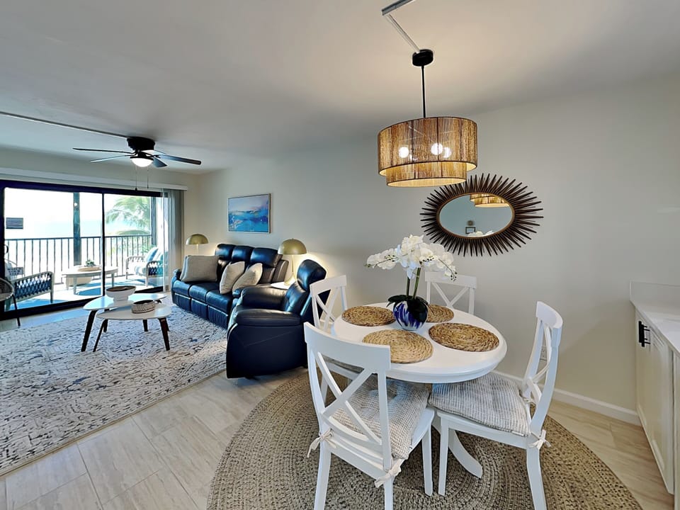 Open and Inviting Floor Plan