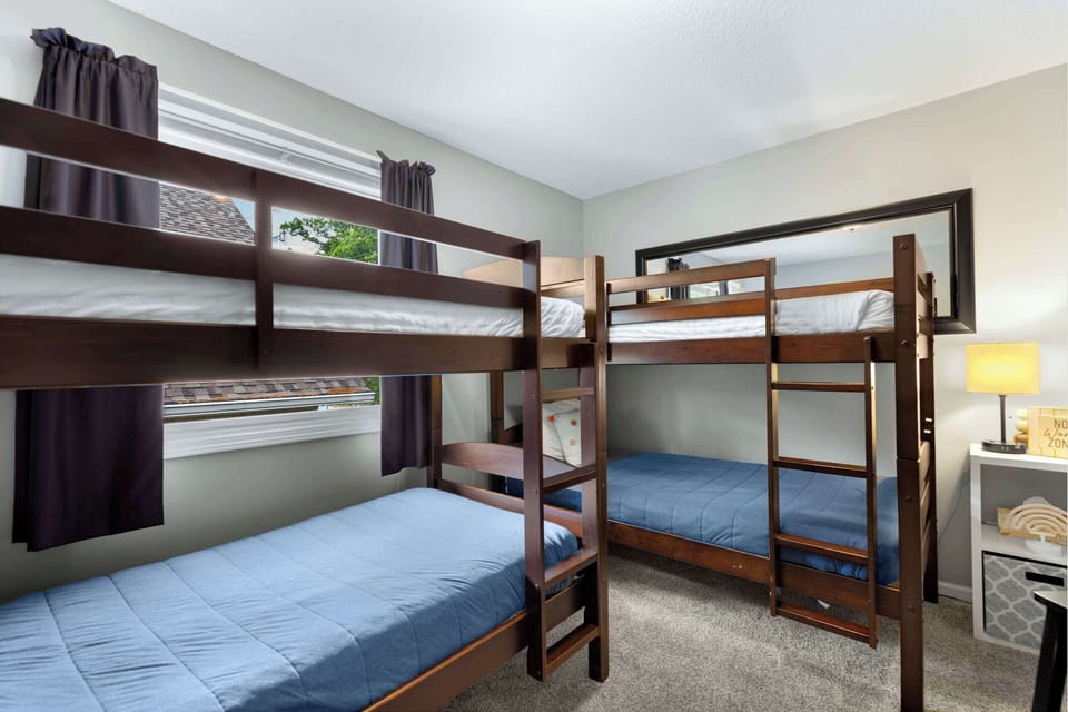 House, Multiple Beds, Patio (Dockside Dream) | 4 bedrooms, individually decorated, individually furnished, bed sheets