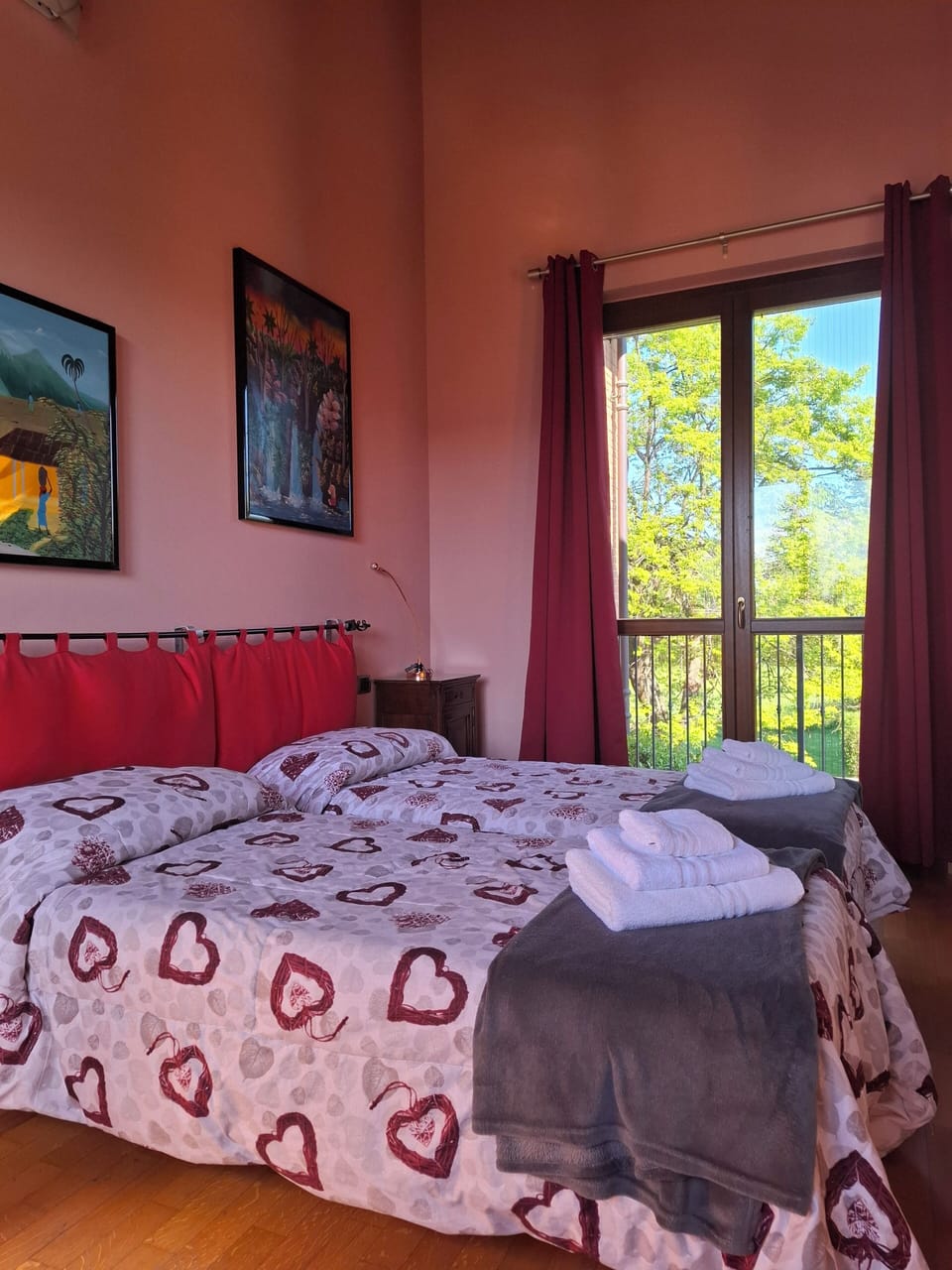 Twin Room, Mountain View | WiFi (free)